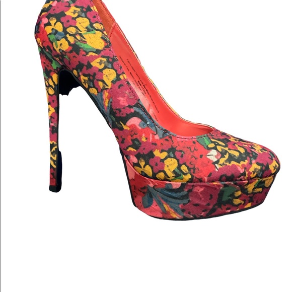 👠 Gorgeous platform heels with a colourful floral pattern size 7.5 - Picture 6 of 8